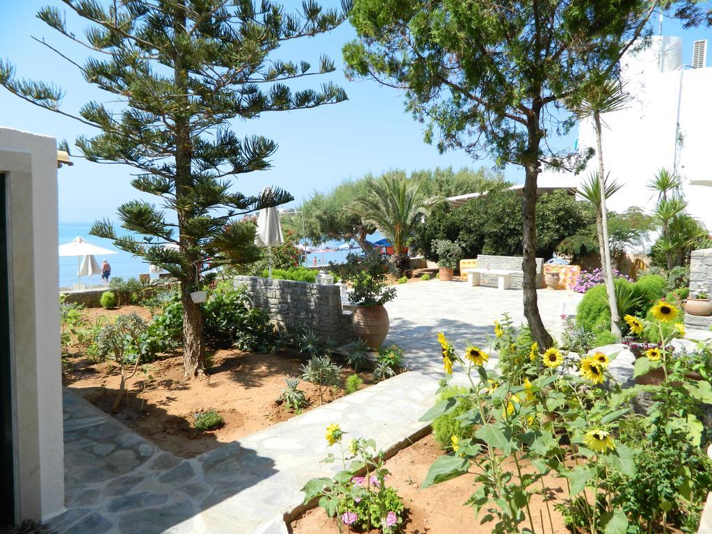 Villa Plori Makrýgialos Esterno foto