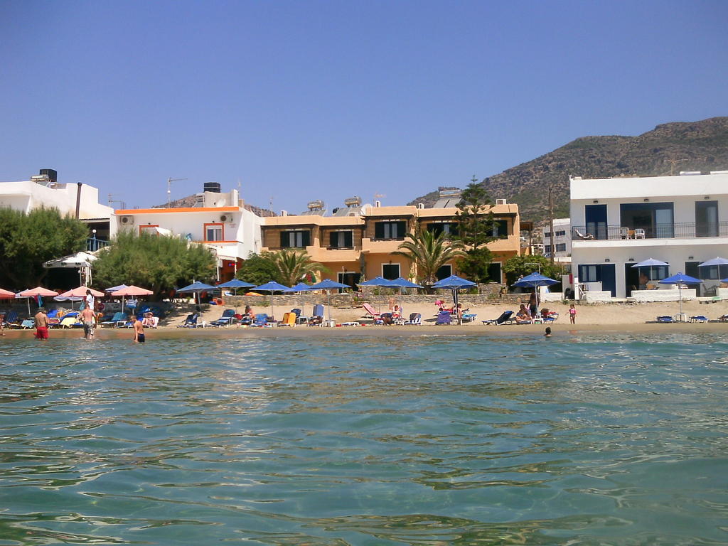 Villa Plori Makrýgialos Esterno foto