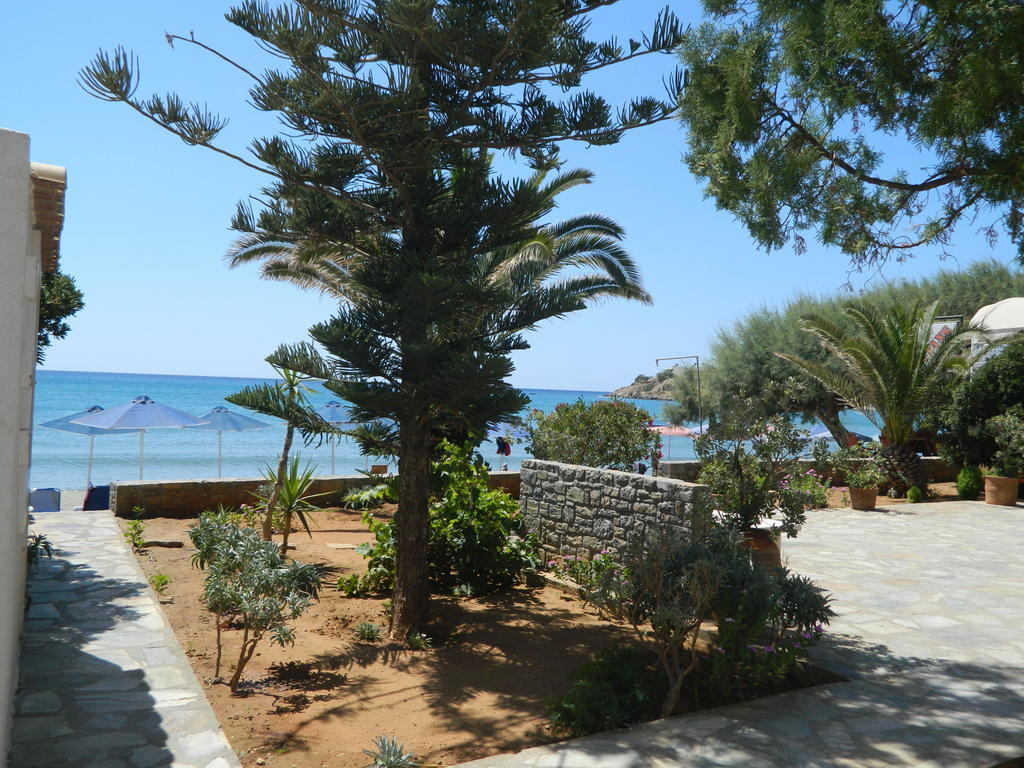 Villa Plori Makrýgialos Esterno foto